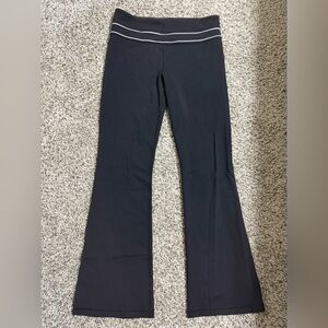 Lululemon Reversible groove Pants size 8